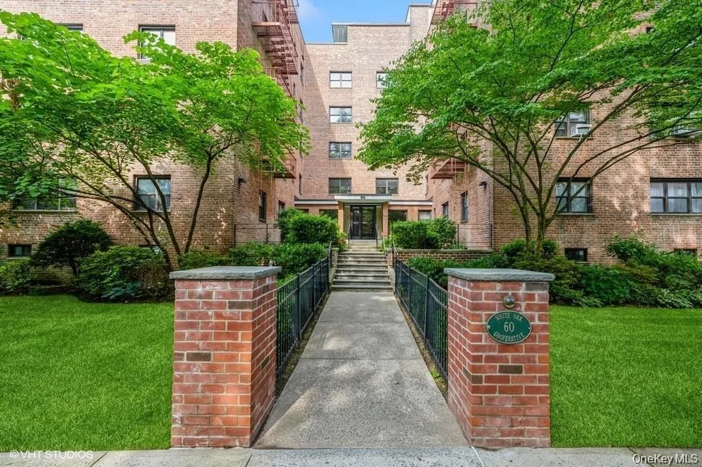 Unit for sale at 60 white oak st street, New Rochelle, NY 10801