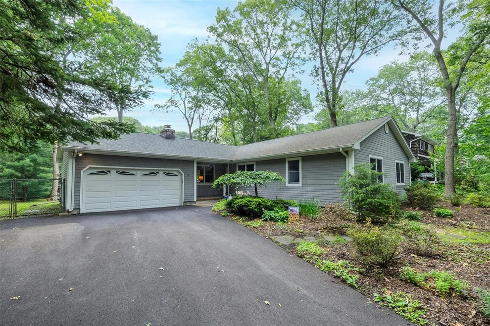 Unit for sale at 101 Wilson Drive, Brookhaven, NY 11777