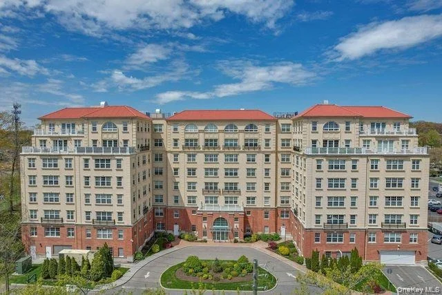 Unit for sale at 10 Byron Place, Mamaroneck, NY 10538