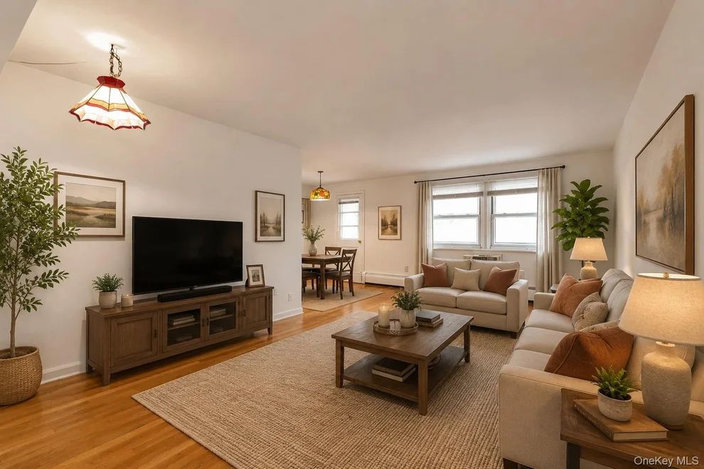 Unit for sale at 45 Hill Park Avenue, North Hempstead, NY 11021