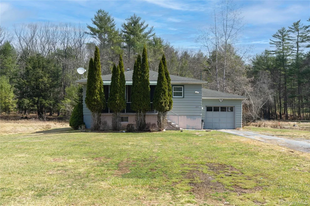 Unit for sale at 220 County Road 21, Highland, NY 12719