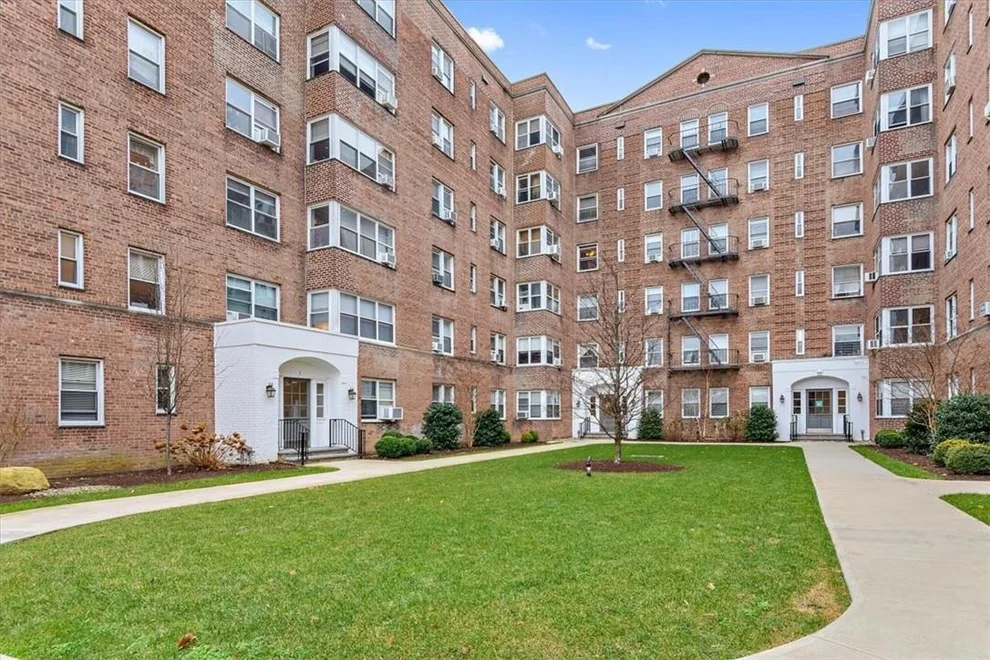 Unit for sale at 1 Bronxville Road, Yonkers, NY 10708