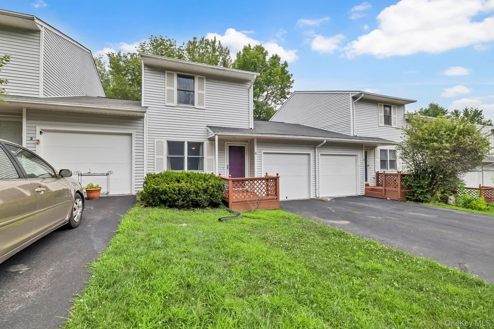 Unit for sale at 5 Kenny Lane, Thompson, NY 12751