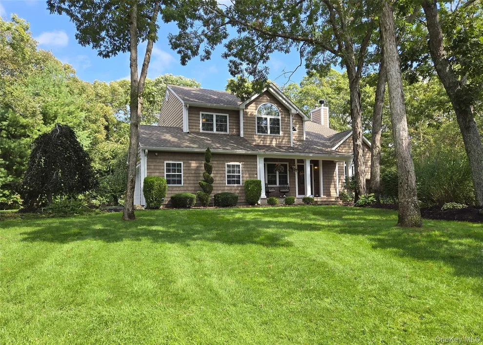 Unit for sale at 5 Kara Court, Brookhaven, NY 11980