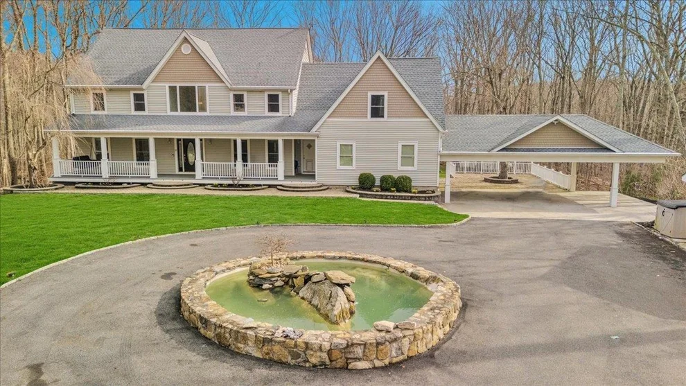 Unit for sale at 22 Arbor Court, Kent, NY 12531