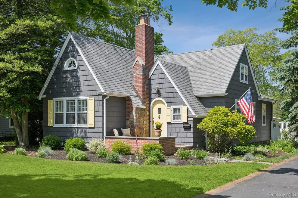 Unit for sale at 16 Union Avenue, Brookhaven, NY 11934