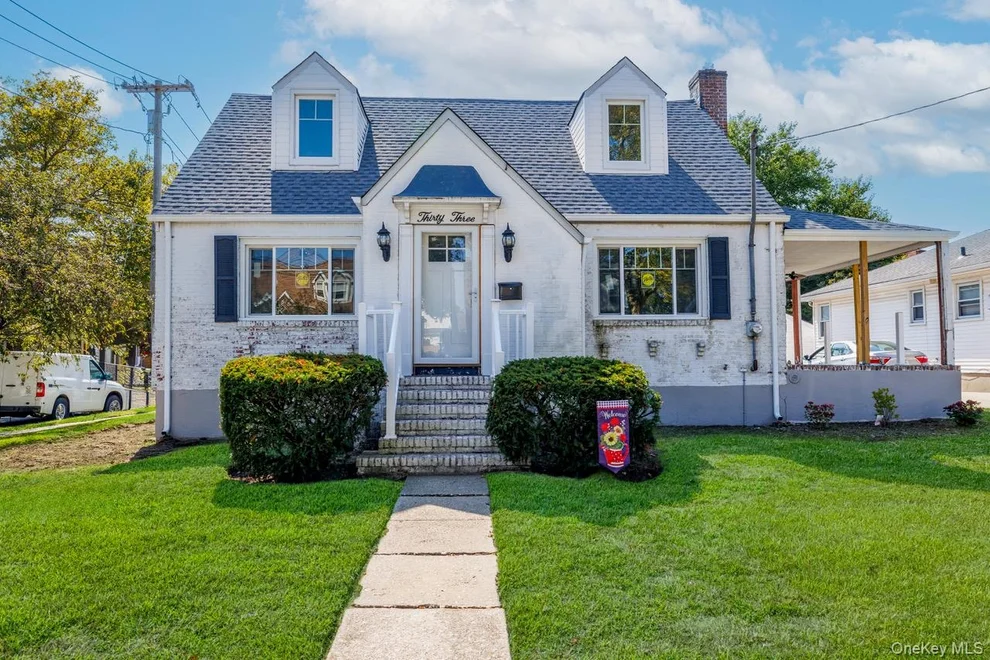 Unit for sale at 33 Farnum Street, Hempstead, NY 11563
