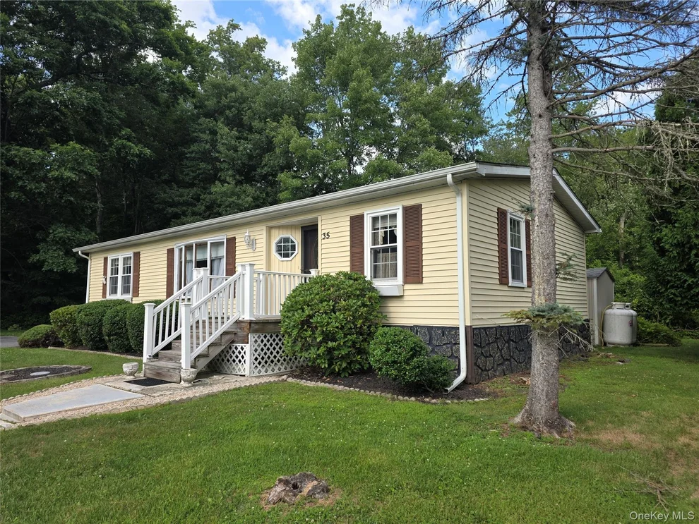 Unit for sale at 35 Perry Road, Hyde Park, NY 12538
