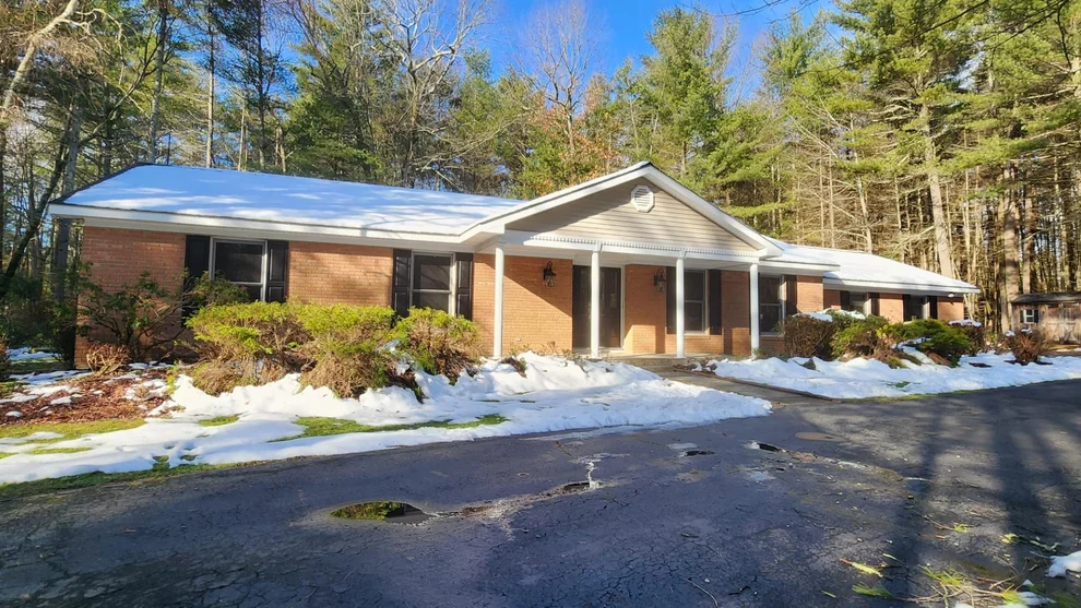 Unit for sale at 1 Norris Road, Forestburgh, NY 12777