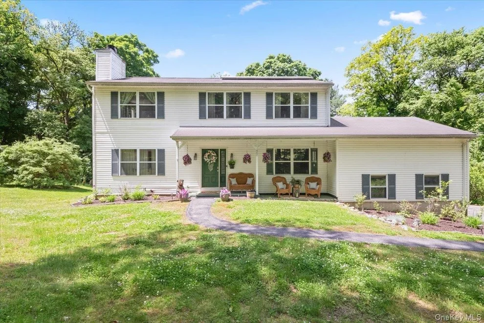 Unit for sale at 27 Pugsley Parkway, Cortlandt, NY 10567