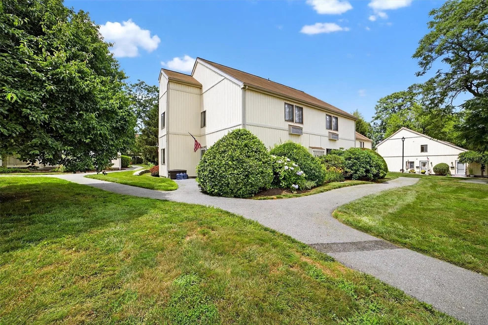 Unit for sale at 13 Cromwell Place, Yorktown, NY 10547