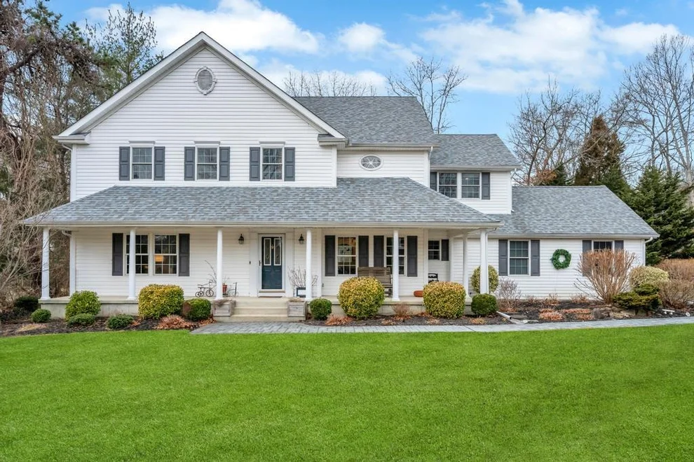 Unit for sale at 30 Ridgefield Drive, Brookhaven, NY 11786