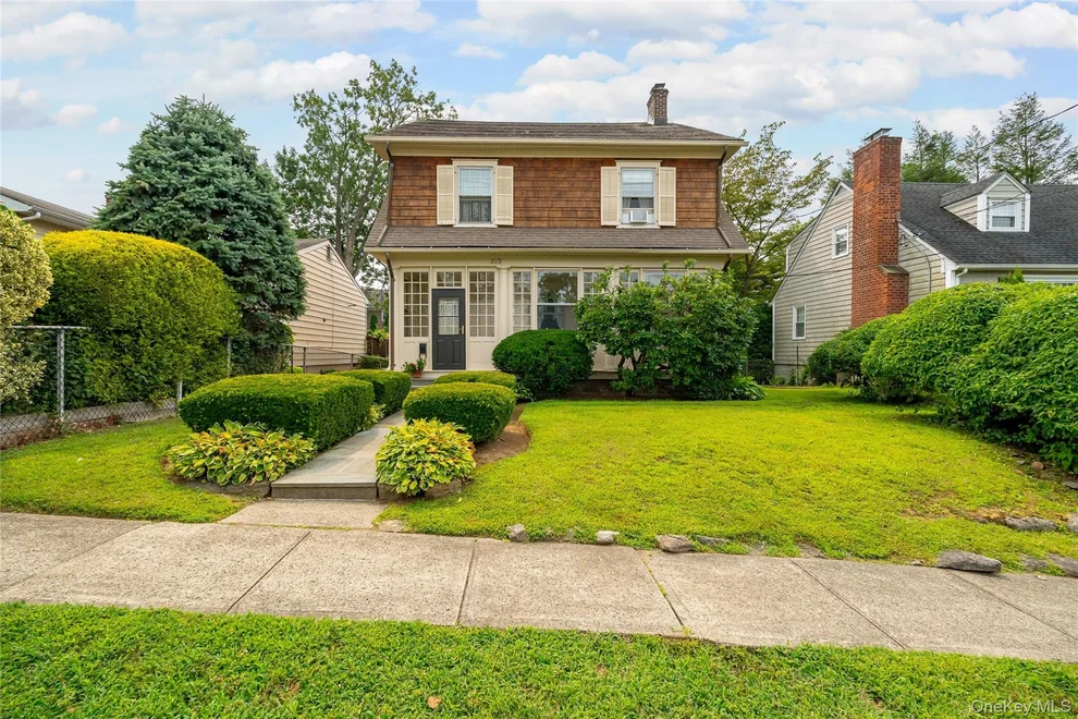 Unit for sale at 203 Travers Avenue, Mamaroneck, NY 10543