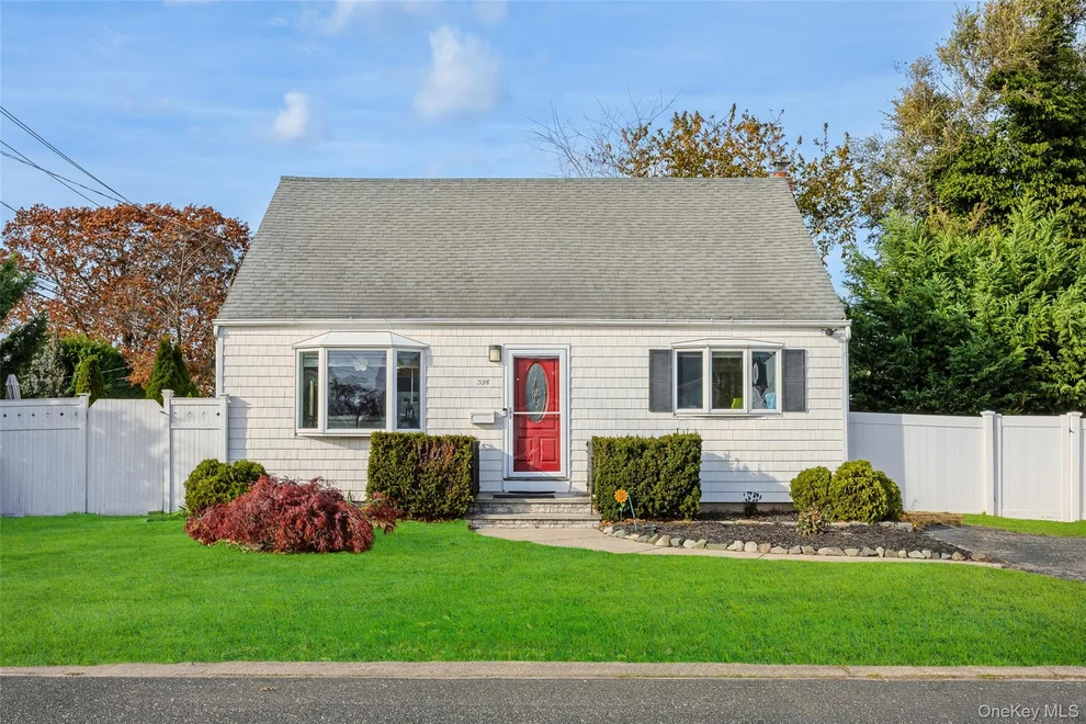 Unit for sale at 398 Concord Avenue, Babylon, NY 11757