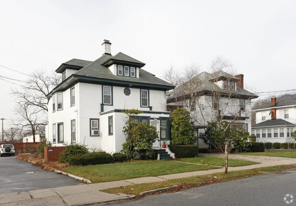 Unit for sale at 20-22 Bay Shore Avenue, Islip, NY 11706