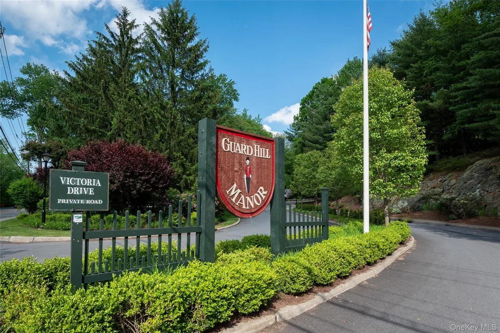 Unit for sale at 502 Kensington Way, Mount Kisco, NY 10549