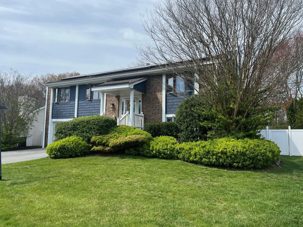 Unit for sale at 47 Joanne Drive, Islip, NY 11741