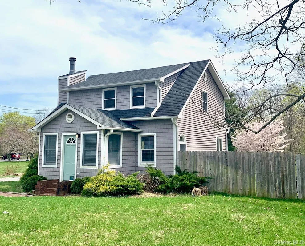 Unit for sale at 435 Middle Road, Riverhead, NY 11901