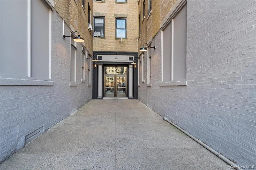 Unit for sale at 4260 Broadway, New York, NY 10033