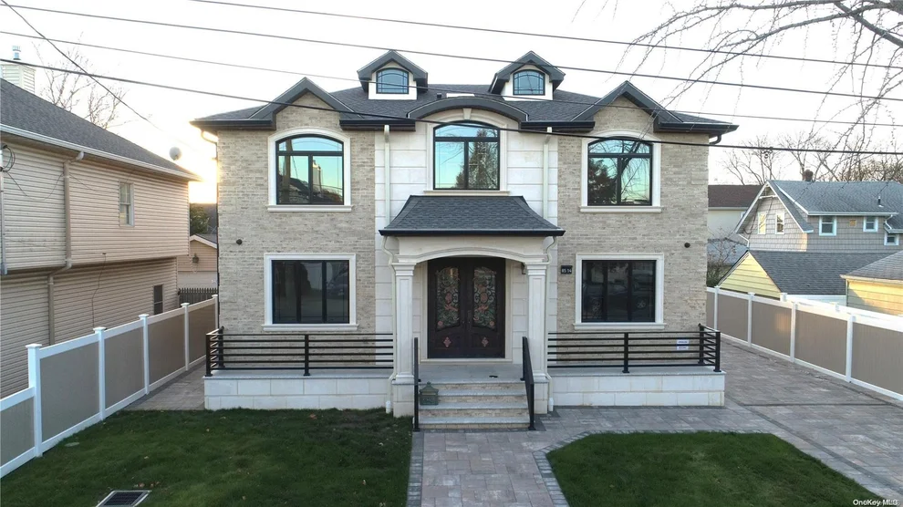 Unit for sale at 85-14 261st Street, New York, NY 11001