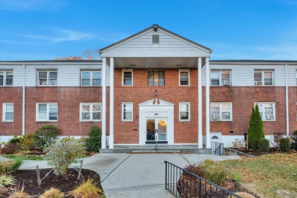 Unit for sale at 10 SOUTH Road, Harrison, NY 10528