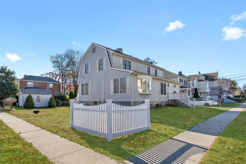 Unit for sale at 89 Park Avenue, Harrison, NY 10528
