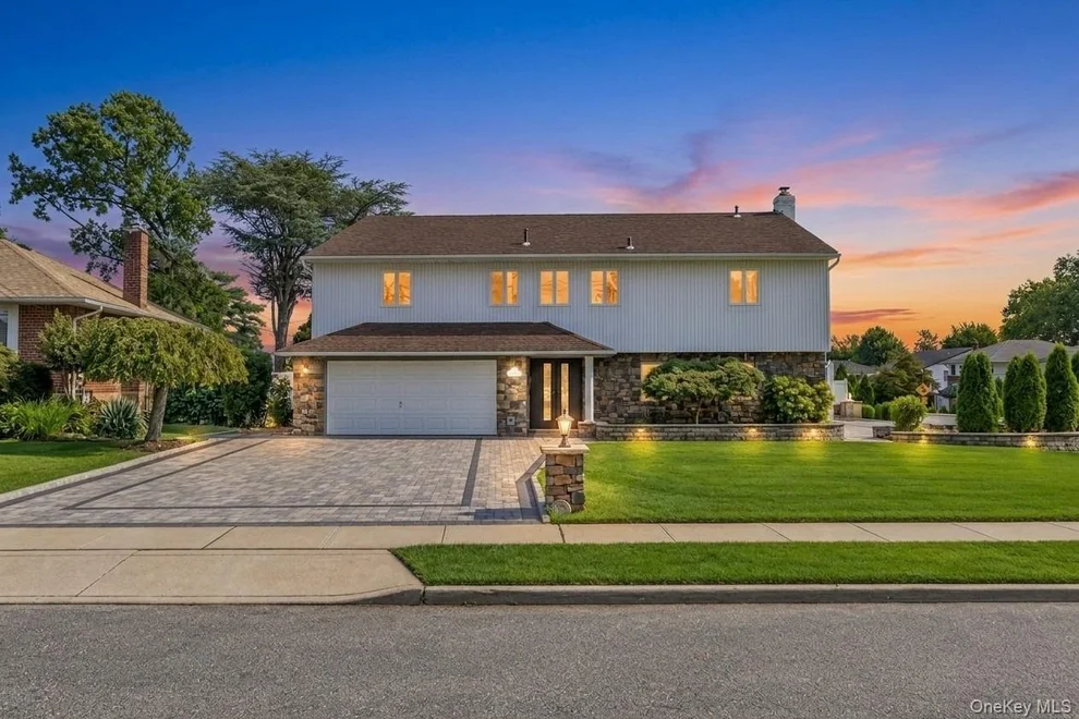 Unit for sale at 2020 Valentines Road, Oyster Bay, NY 11590