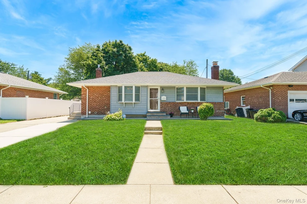 Unit for sale at 3900 Miller Place, Hempstead, NY 11756