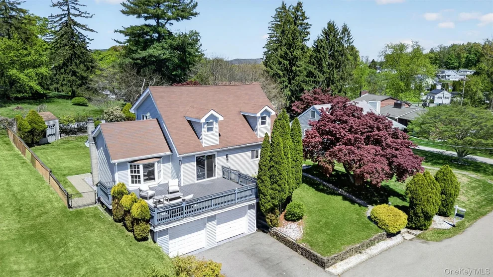 Unit for sale at 5 Arlington Court, Cortlandt, NY 10548