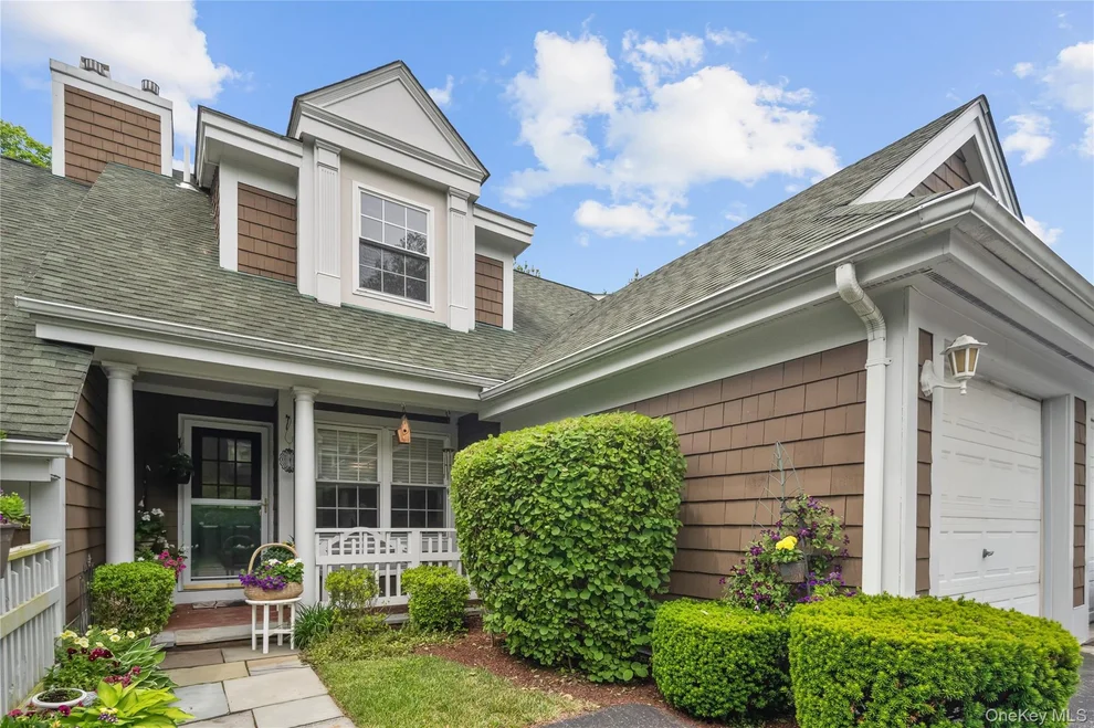 Unit for sale at 4 Winterberry Lane, Ossining, NY 10510