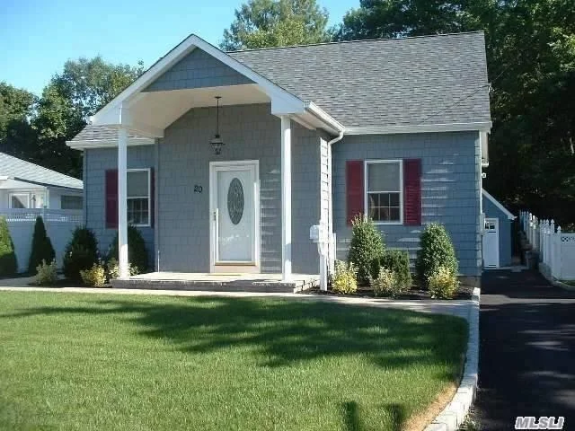 Unit for sale at 20 Soundview Avenue, Oyster Bay, NY 11771