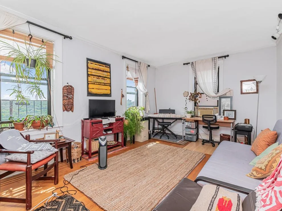 Unit for sale at 4414 Cayuga Avenue, New York, NY 10471