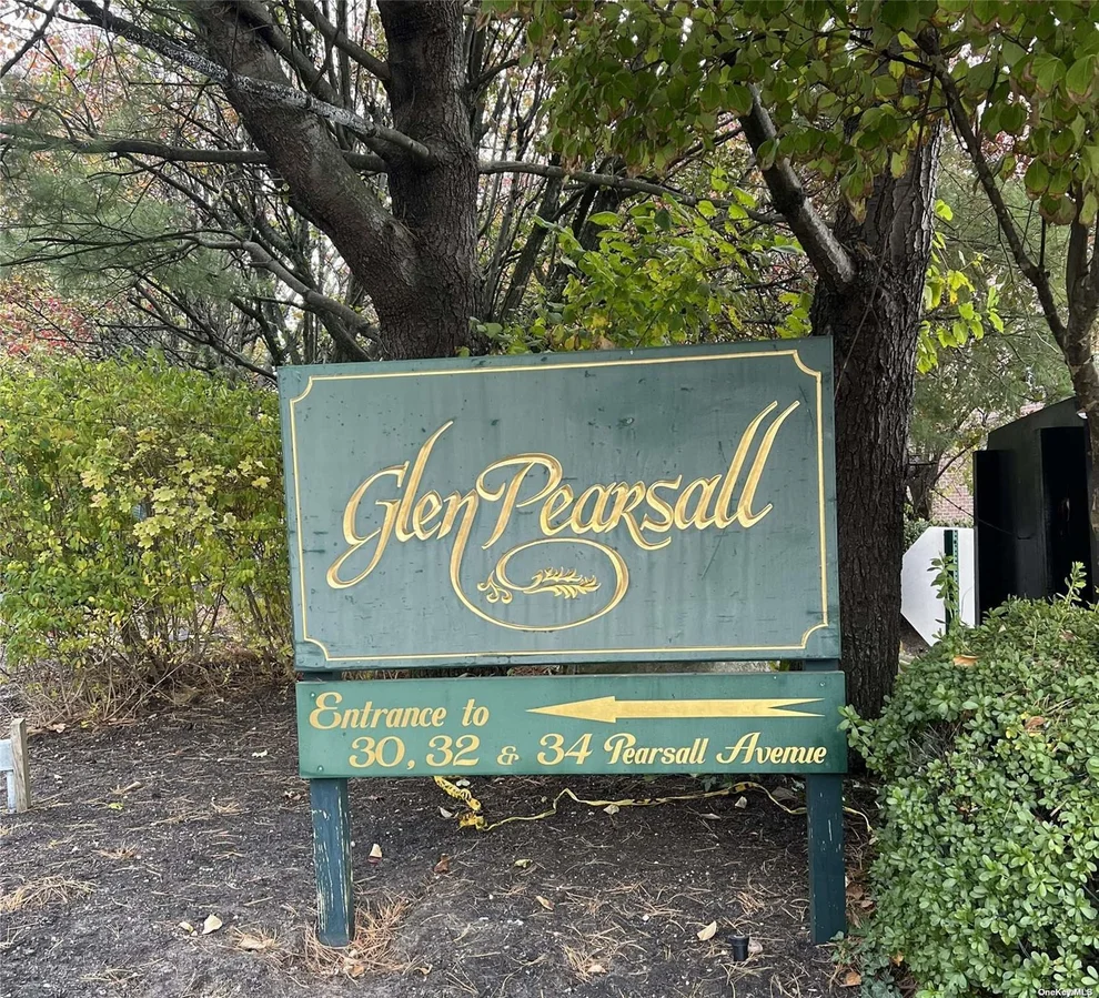 Unit for sale at 32 Pearsall Avenue, Glen Cove, NY 11542
