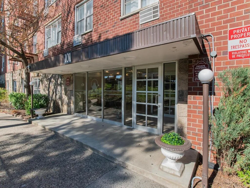 Unit for sale at 101 Highland Avenue, Yonkers, NY 10705