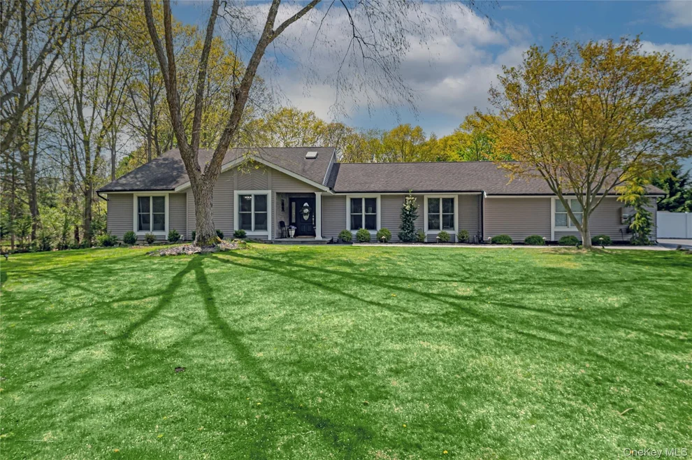 Unit for sale at 11 Arrowood Drive, Smithtown, NY 11780