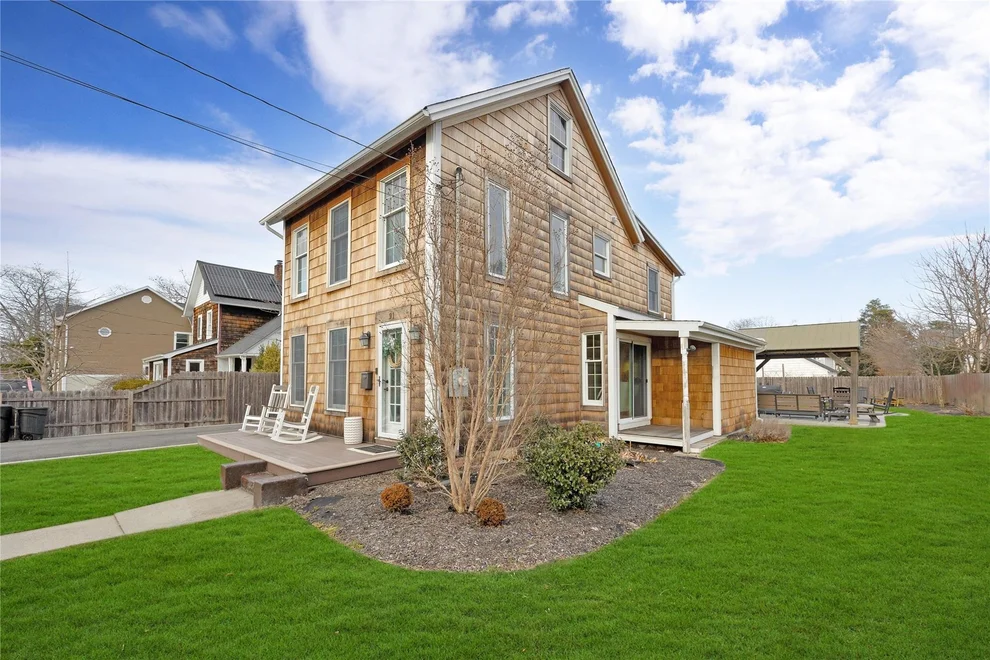 Unit for sale at 91 Union Avenue, Islip, NY 11751