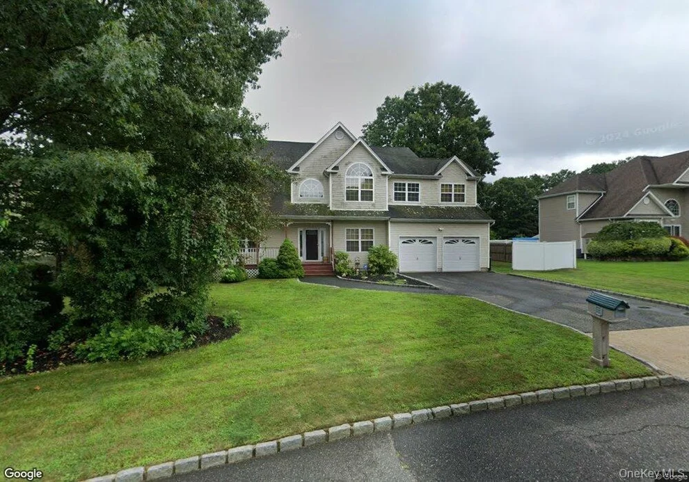 Unit for sale at 6 Debron Court, Brookhaven, NY 11720