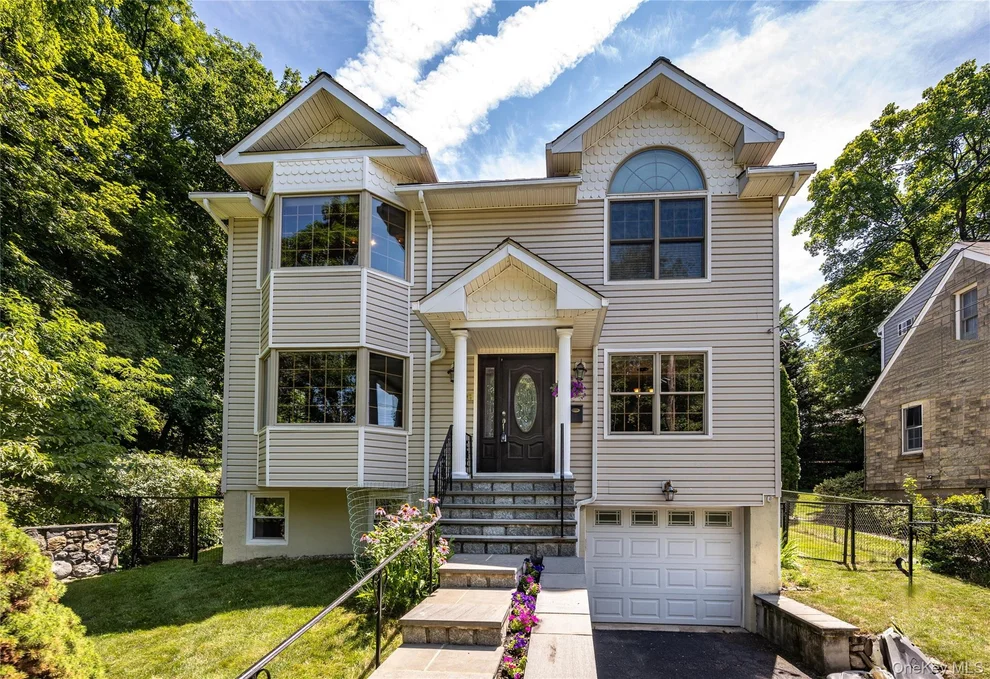 Unit for sale at 84 Macarthur Lane, Greenburgh, NY 10591