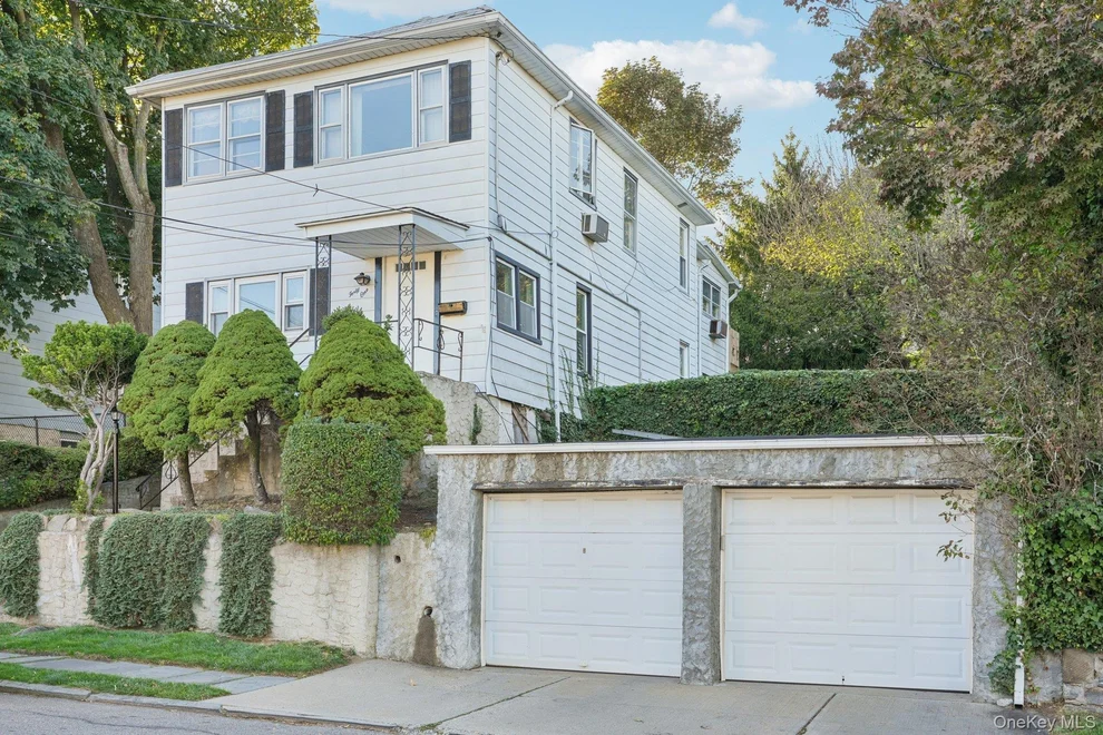 Unit for sale at 41 Portland Place, Yonkers, NY 10703