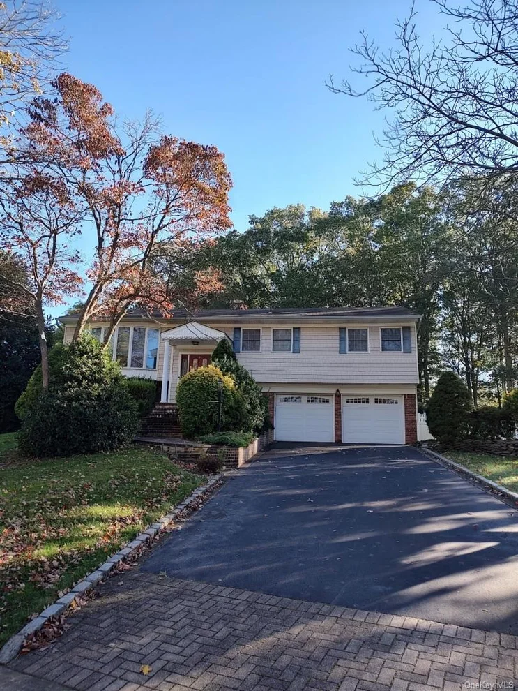 Unit for sale at 160 Atlantic Place, Islip, NY 11788