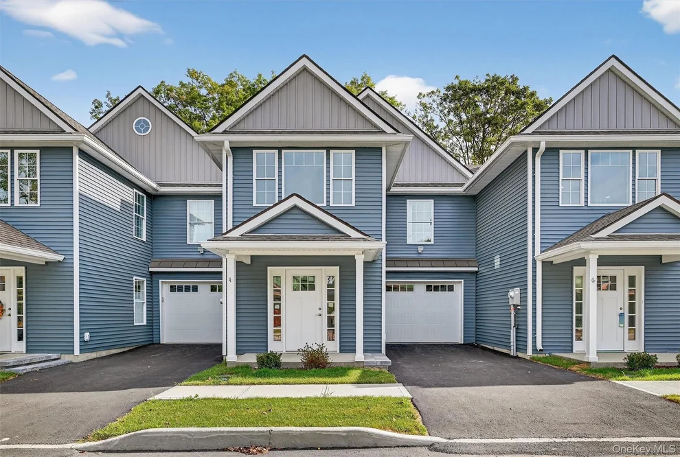 Unit for sale at 4 Sulky Way, Goshen, NY 10924