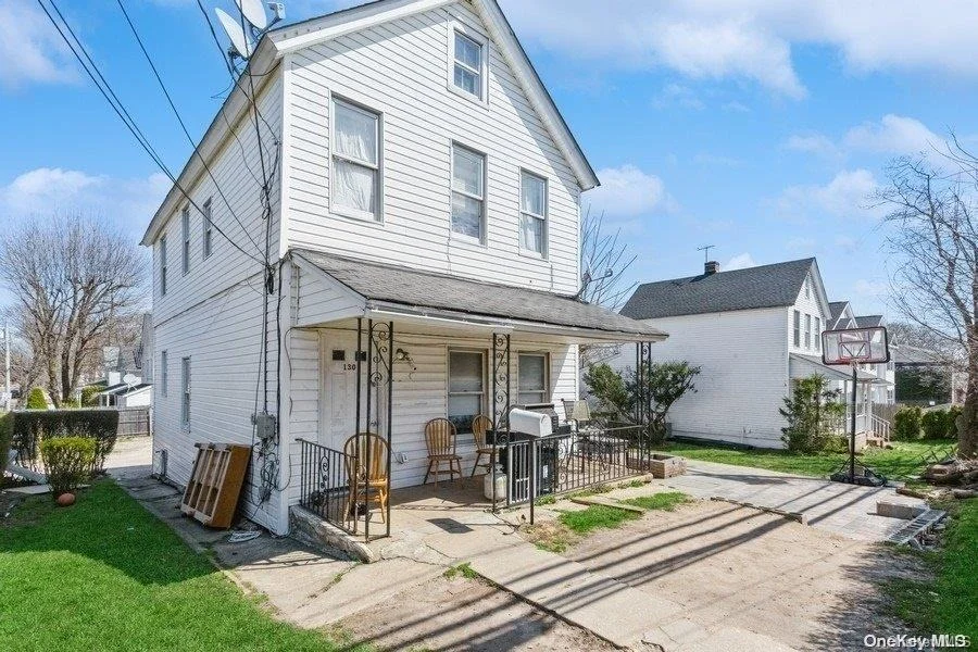 Unit for sale at 130 Depot Road, Huntington, NY 11746