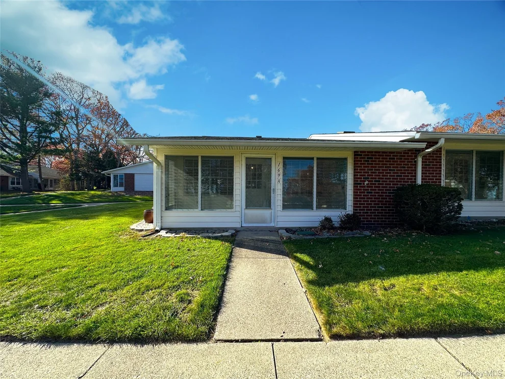 Unit for sale at 169 Ventry Court, Brookhaven, NY 11961