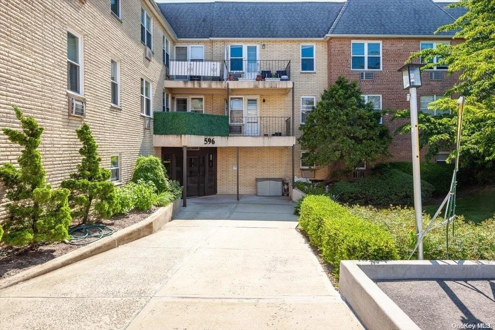 Unit for sale at 596 Broadway, Hempstead, NY 11563