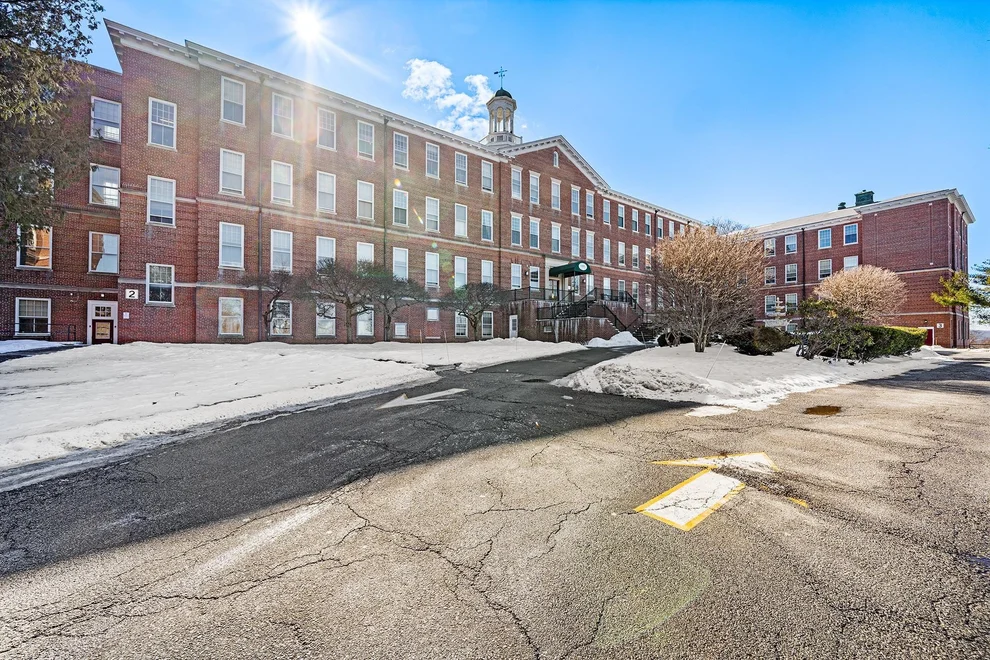 Unit for sale at 5208 Villa At The Woods, Peekskill, NY 10566