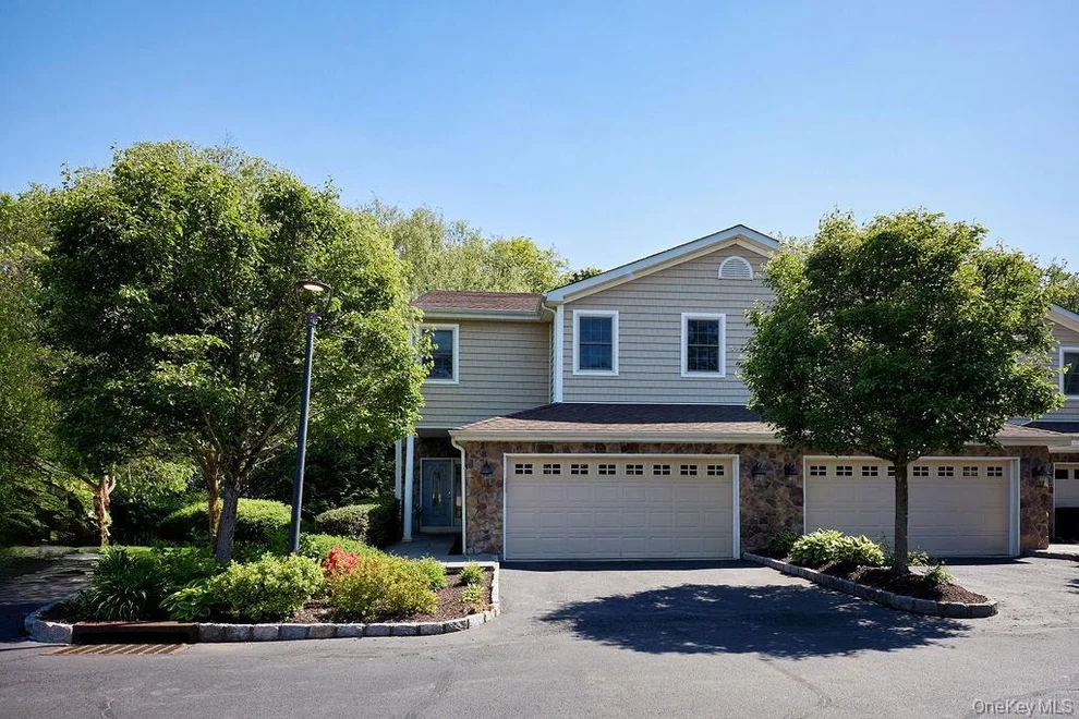 Unit for sale at 1 Preserve Court, Greenburgh, NY 10607