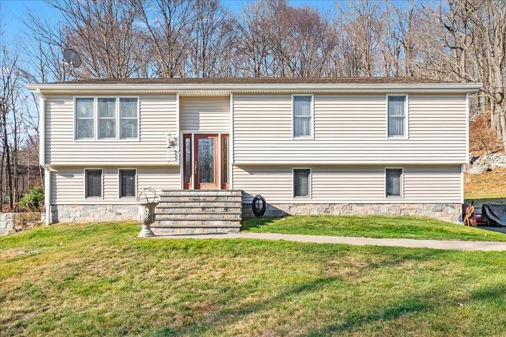 Unit for sale at 317 Miller Hill Road, Kent, NY 10512