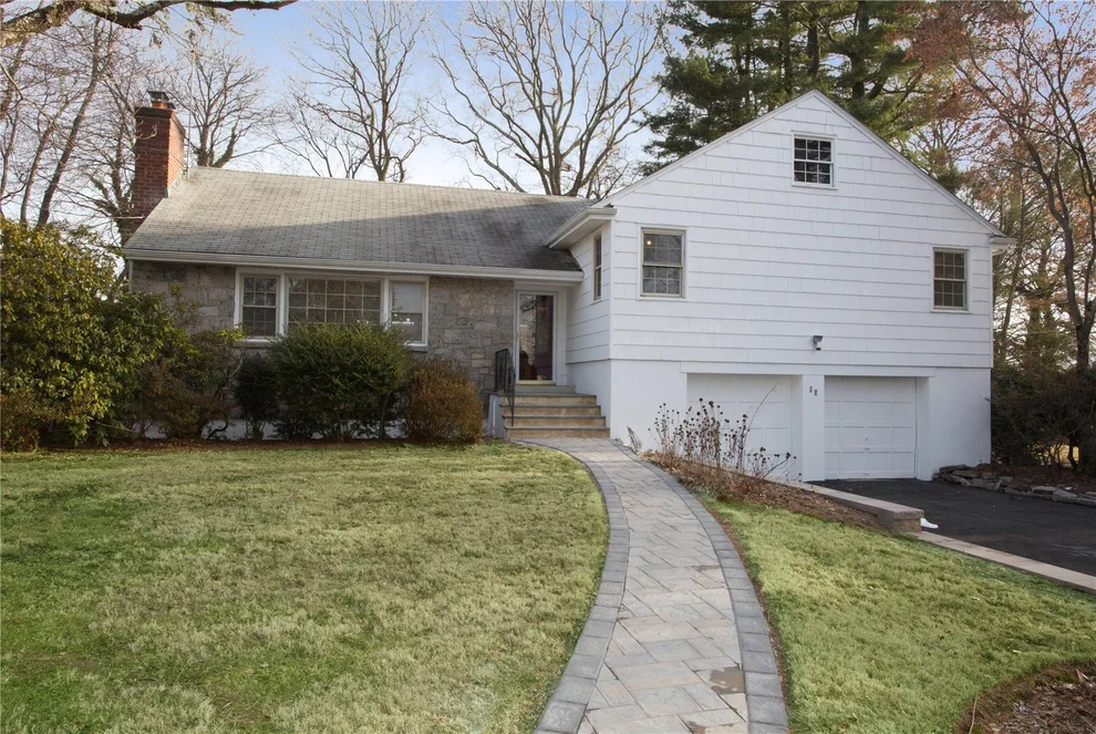 Unit for sale at 77 Wilmot Circle, New Rochelle, NY 10583