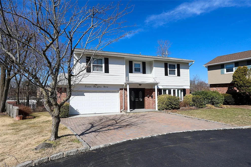 Unit for sale at 11 Douglas Drive, Glen Cove, NY 11542