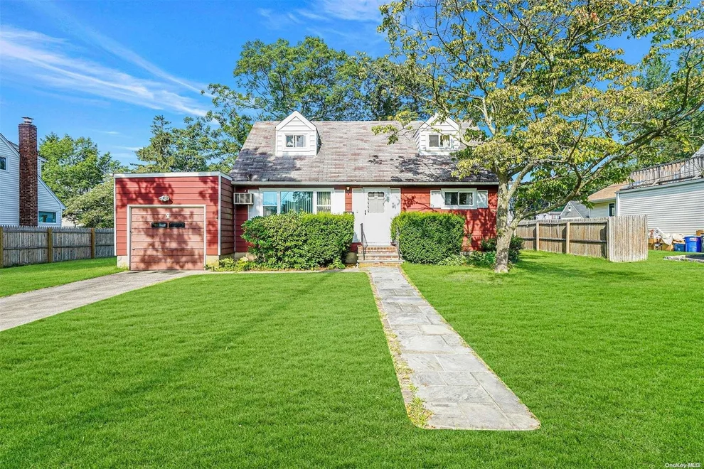 Unit for sale at 42 Ackerly Lane, Islip, NY 11779